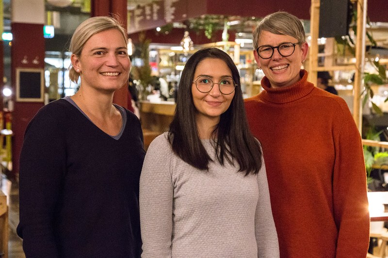 Drei der vier teilnehmenden Konverenzvorstandsmitglieder: Judith Röthlin, Elvan Yildiz und Veronika Mikisch (von links): es fehlt Marc Villinger.