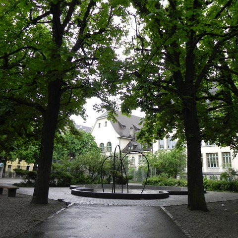 Gundeldingen - Liesbergermatte 1 Foto von Franz König. Vergrösserte Ansicht